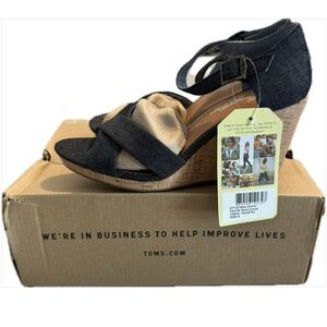 NWT TOMS Sierra Wedge Sandal-Black Denim-Size 8